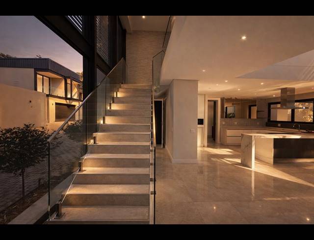 4 BEDROOM CLUSTER FOR SALE IN HOUGHTON